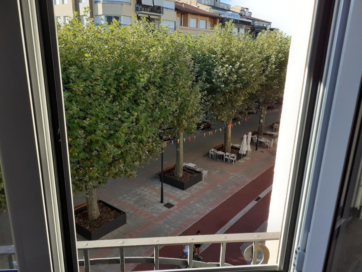 Cal Torroner Tremp Exterior foto